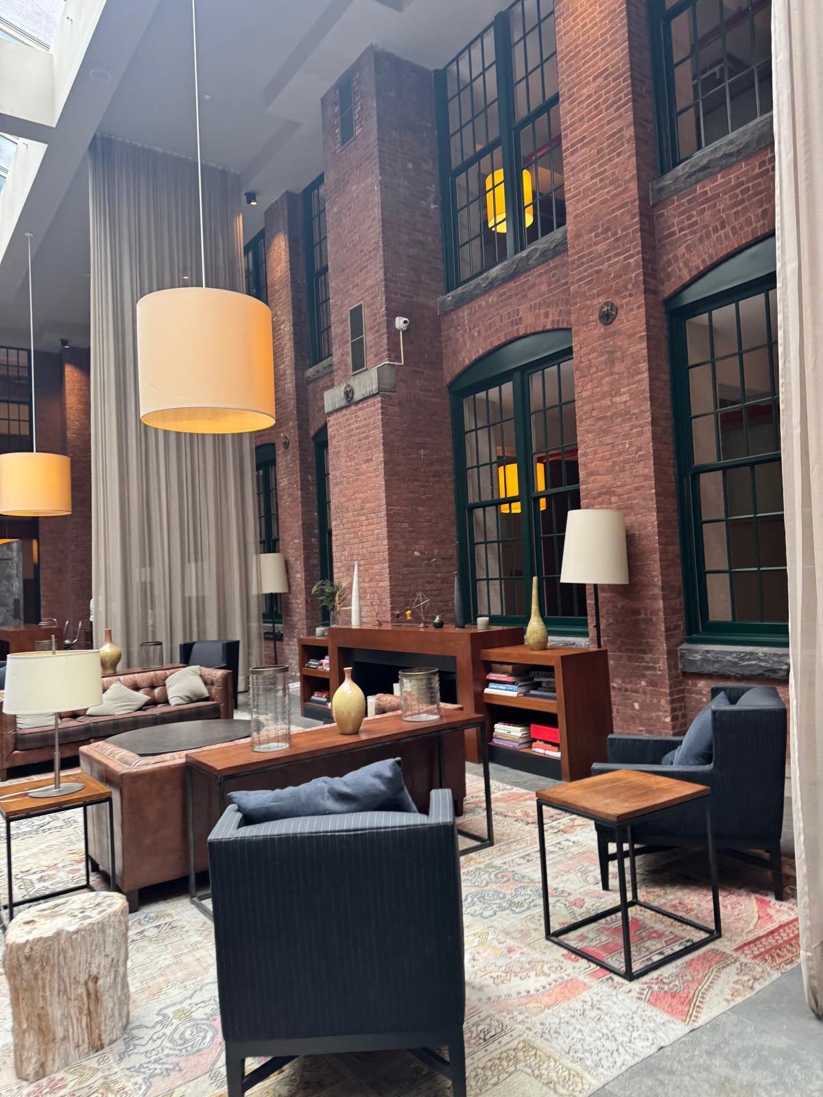 Building Photo - 25 Washington St