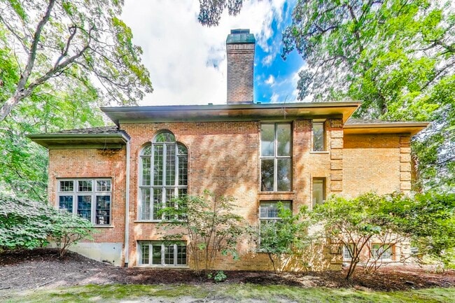 Building Photo - 1620 Timber Woods Ln