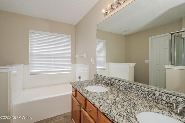 Building Photo - 7725 Westport Bay Dr