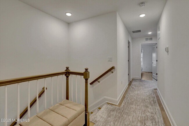 Building Photo - 221 Brighton Ave