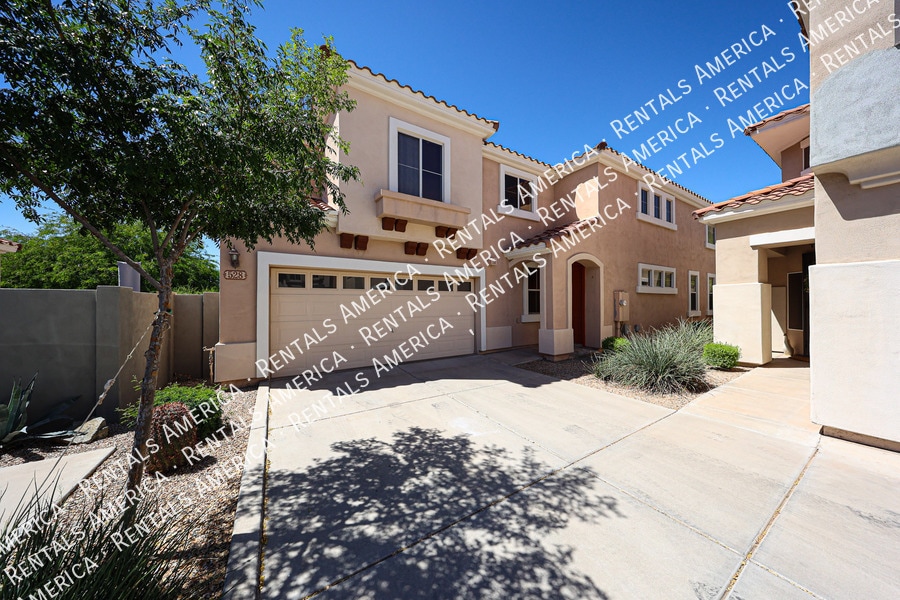 Building Photo - 528 W Mountain Sage Dr