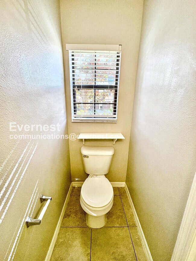 Building Photo - 2429 Hibiscus Bay Ln