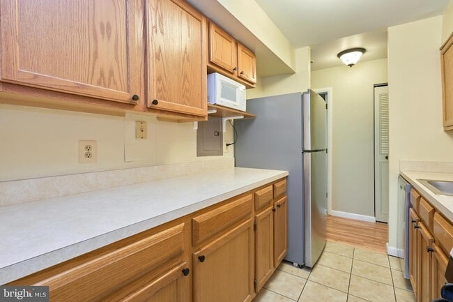 Building Photo - 8302 Tobin Rd