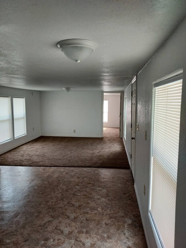 Building Photo - 6161 Cheyenne Trail