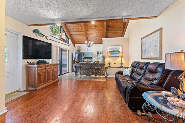 Building Photo - 1605 US-1