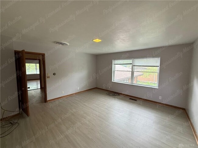 Building Photo - 3776 Dorset Dr