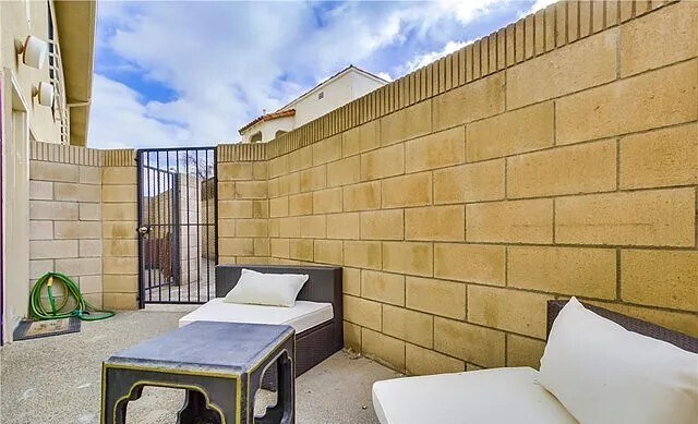 Building Photo - 1431 S Bedford St