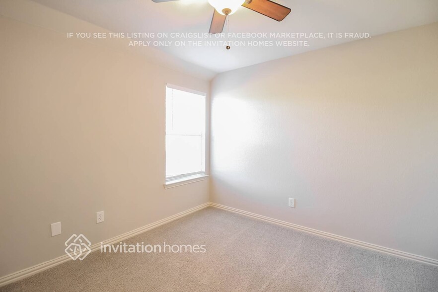 Building Photo - 13425 Austin Stone Dr