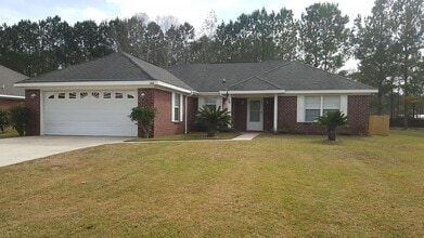 Building Photo - 502 Meadow Ln