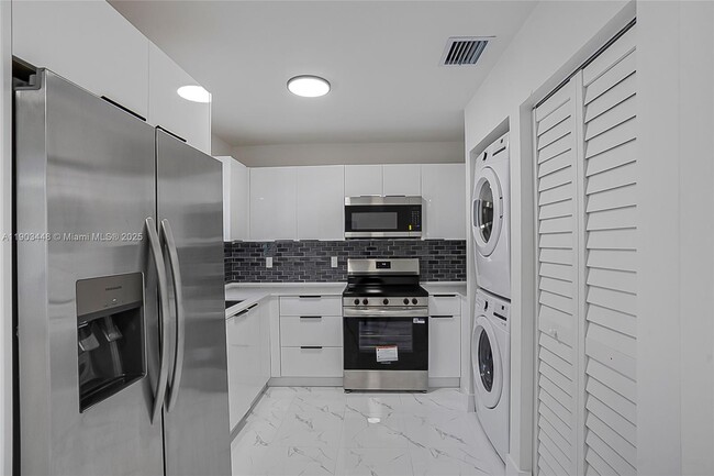 Building Photo - 10362 SW 180th St