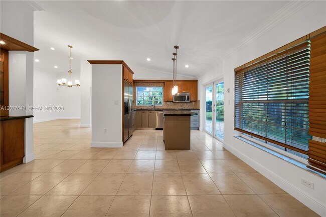 Building Photo - 6355 SW 112th Pl
