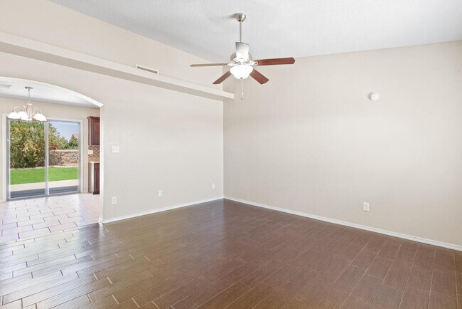 Building Photo - 14029 Volcanic Rock Dr