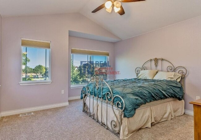 Building Photo - 8345 S Garland Cir