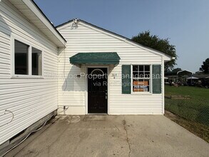 Building Photo - 209 Hamilton St