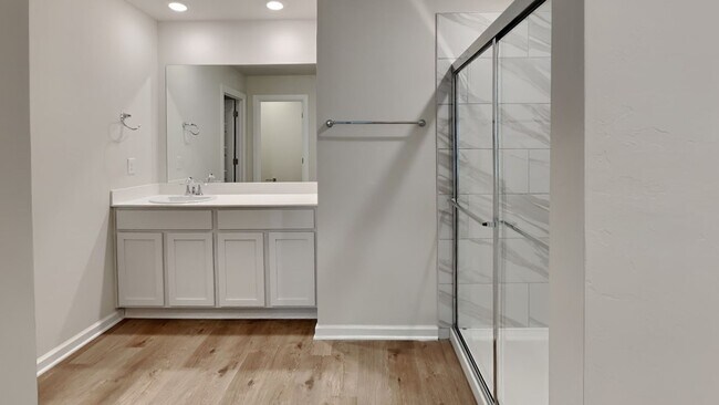 Building Photo - Brand New 4 Bedroom 2 Bath Home in Yukon S...