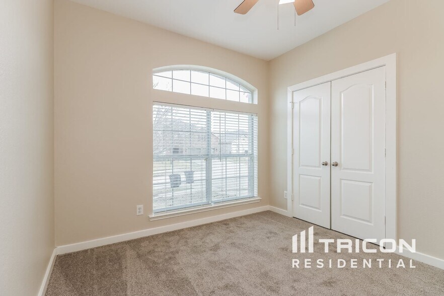 Building Photo - 13905 Rustler Pass Ranch Rd