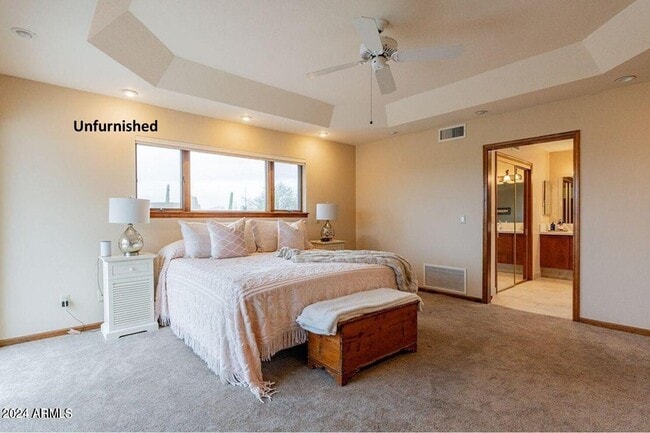 Building Photo - 16120 Cholla Dr