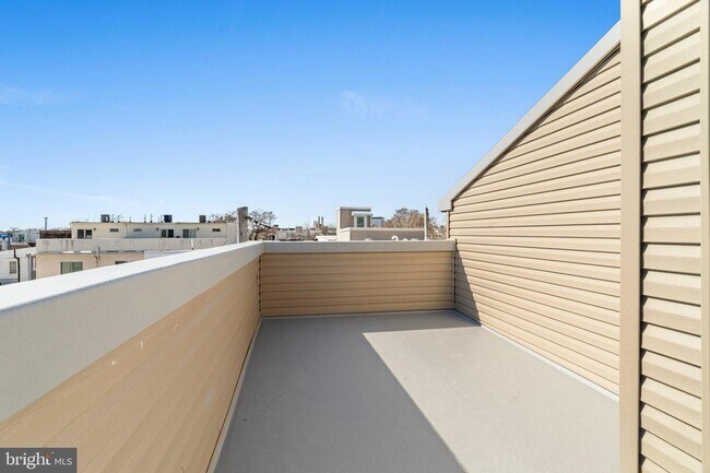 Building Photo - 1017 S Bouvier St