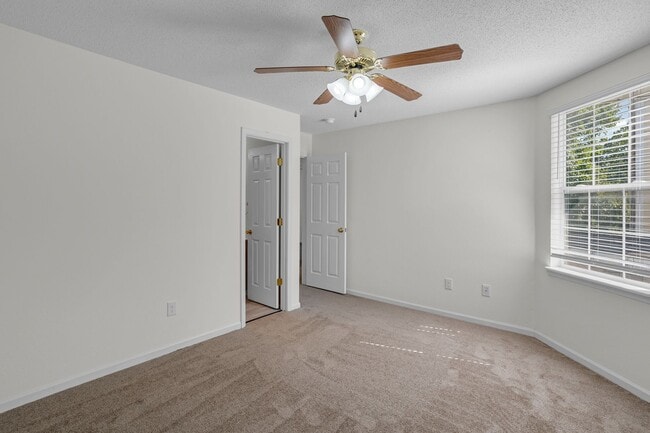 Building Photo - 4303-4305 Cheryl Ct.
