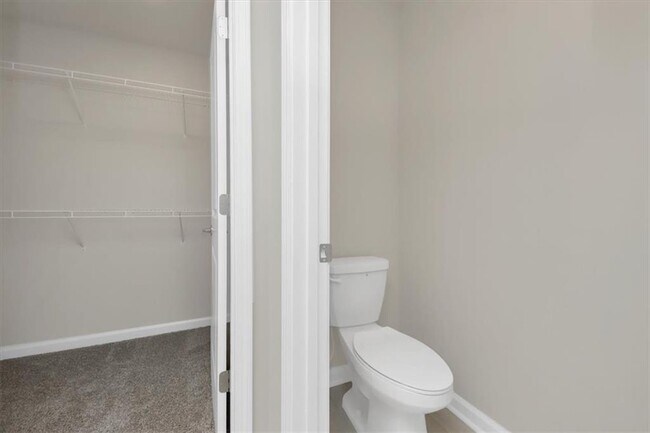 Building Photo - 136 Matson Run SW