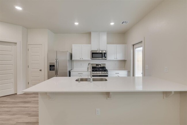 Building Photo - 8909 NW 109th St