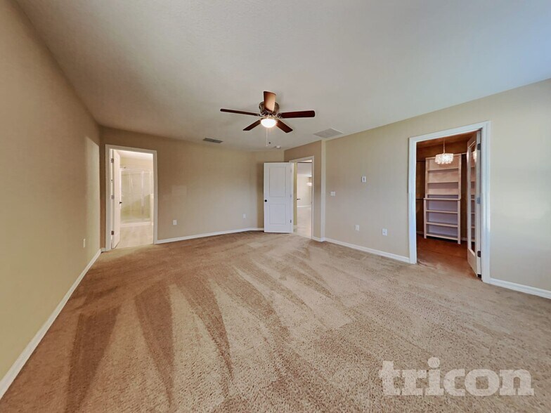 Building Photo - 7274 Somerset Pond Dr