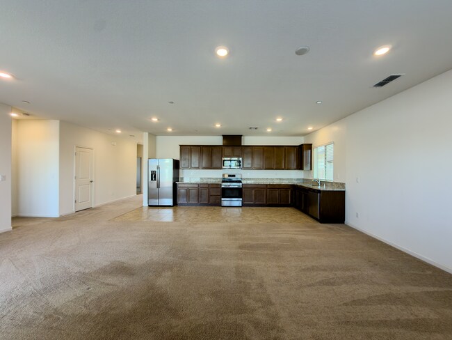 Building Photo - 2048 Ballet Way