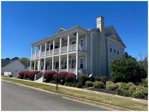 Building Photo - 108 Jamestowne Way