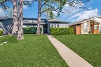 Building Photo - 2735 St George Pl