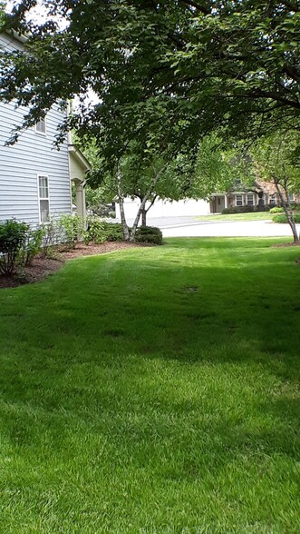 Building Photo - 2817 Adams Ct
