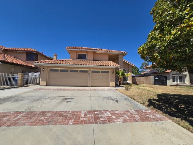 Building Photo - 3207 Maricotte Dr