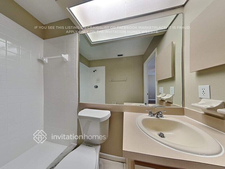 Building Photo - 7817 Chaperon Ct