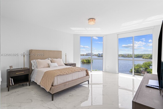 Building Photo - 17111 Biscayne Blvd