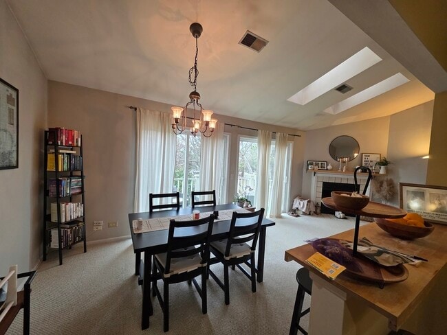 Building Photo - 2791 Green Bridge Ct