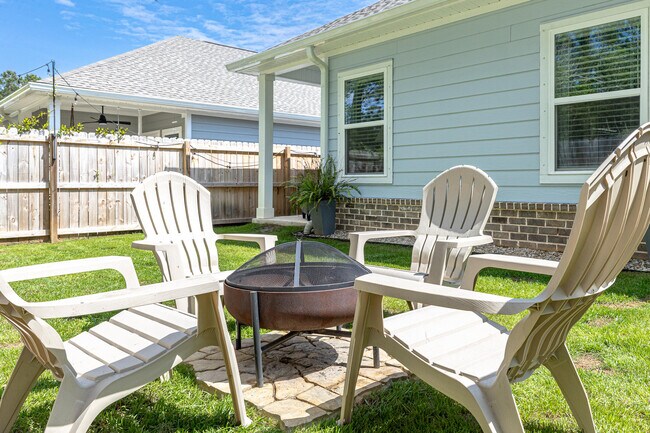 Building Photo - 65 Marsh Landing N