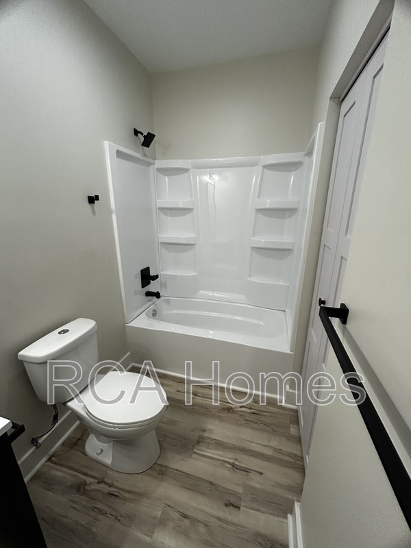 Building Photo - 3453 E 26th St