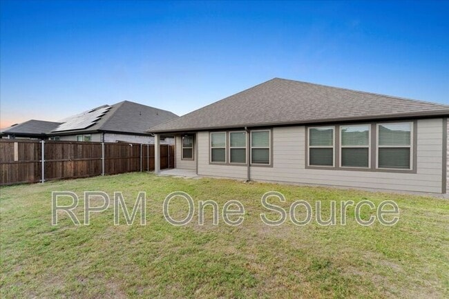 Building Photo - 3709 Palo Pinto Dr