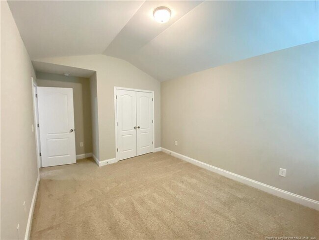 Building Photo - 43 Old Montague Way