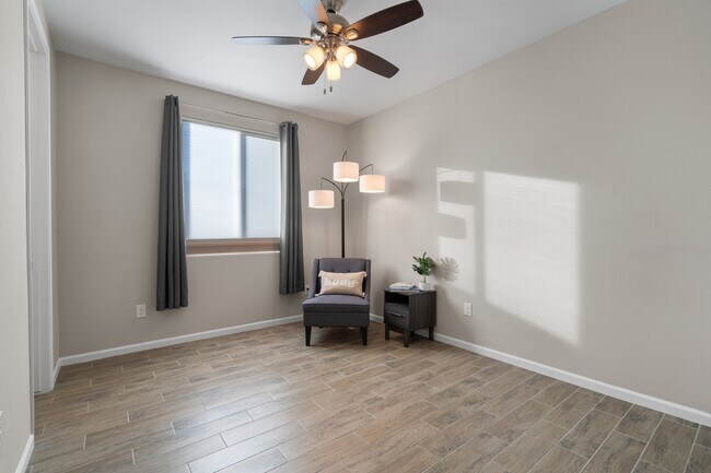 Building Photo - 14224 N Silverleaf Ln