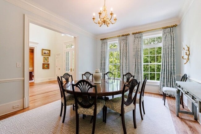 Building Photo - 25 Asheworth Ct NW