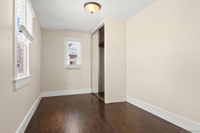 Building Photo - 2257 2nd Ave