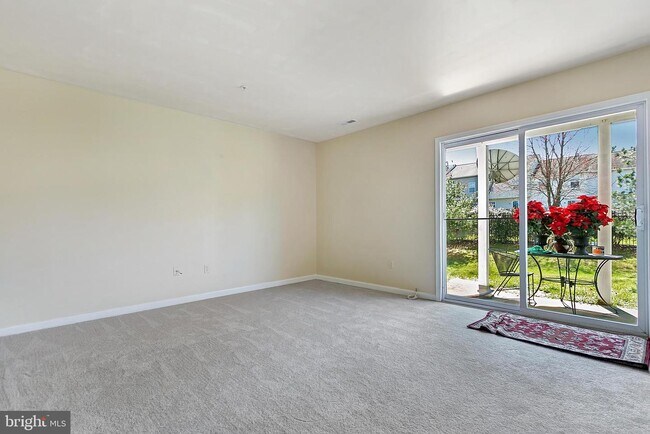 Building Photo - 3357 Sonia Trail