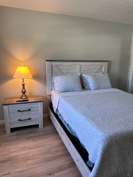 BR Furnished View 1 - 18 Smithwheel Rd