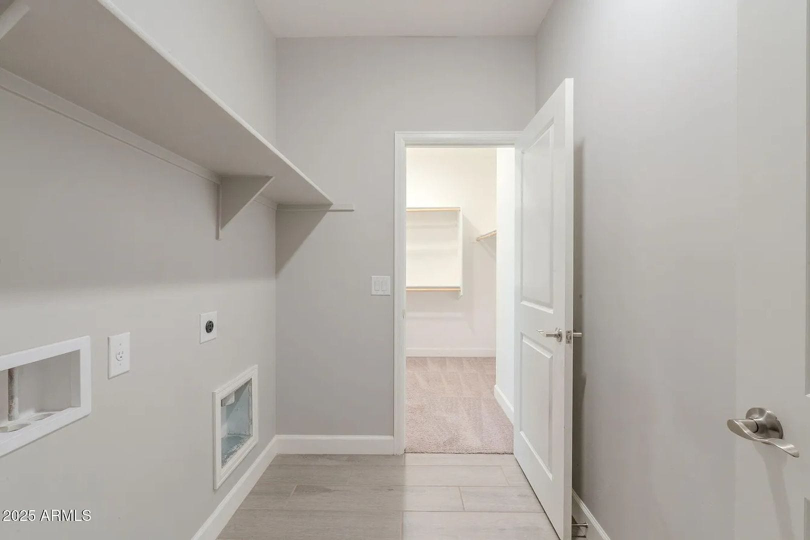 Building Photo - 598 Hazelnut Ln