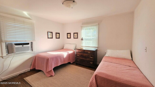 Building Photo - 406 Ninth Ave