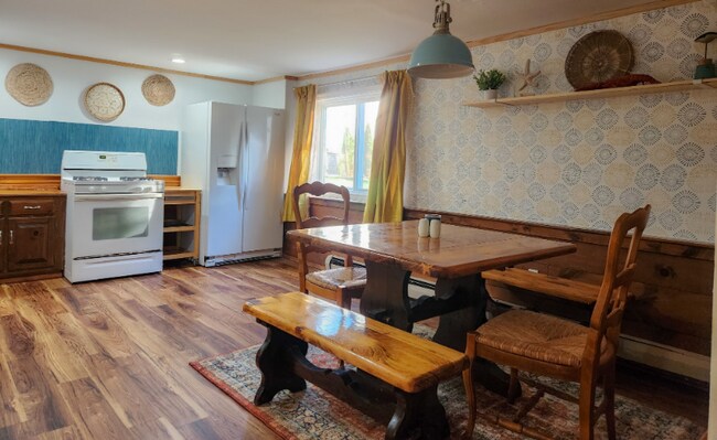 Building Photo - 431 Winnacunnet Rd