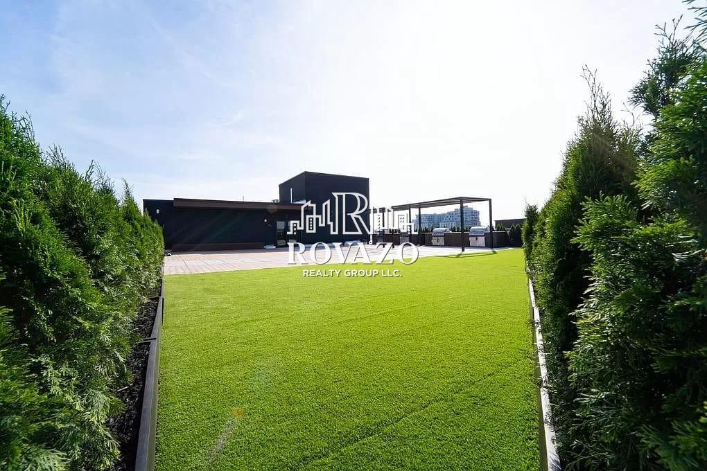 Building Photo - 39 Madison St