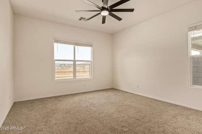 Building Photo - 15612 W Smoketree Dr