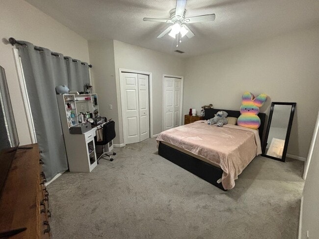 Building Photo - 2 Bed 2 Bath Townhouse