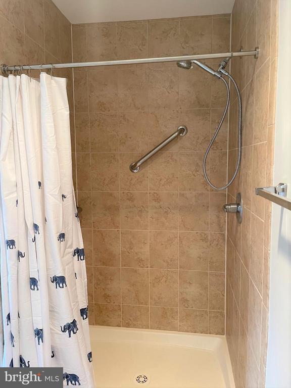 Building Photo - 226 Bentons Pleasure Rd